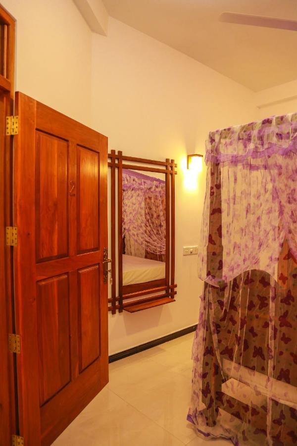 Jami River Side Hotel & Yala Safari Place Tissamaharama Exterior photo