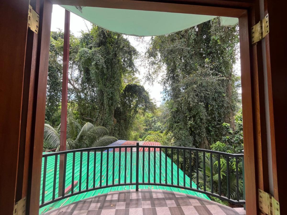 Jami River Side Hotel & Yala Safari Place Tissamaharama Exterior photo